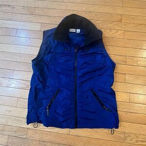 Chico's Zenergy Women's Blue Ruched Vest Size 2 Activewear Sleeveless